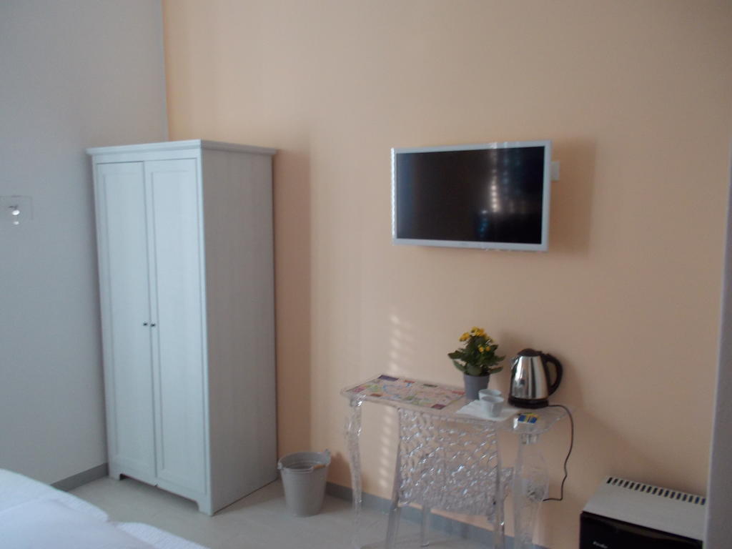 Merulana Suite 2 Рим Стая снимка