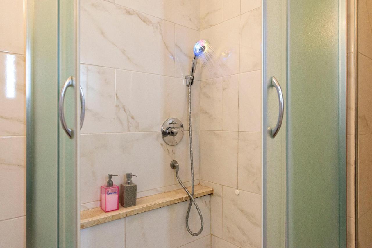Merulana Suite 2 Рим Екстериор снимка